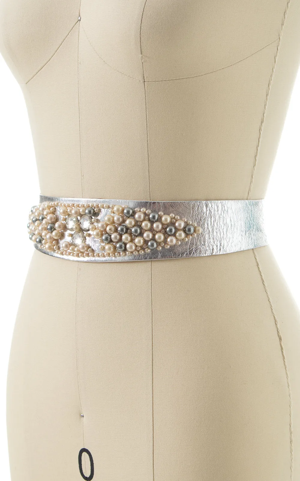 1950s Beaded Silver Leather Cinch Belt | small