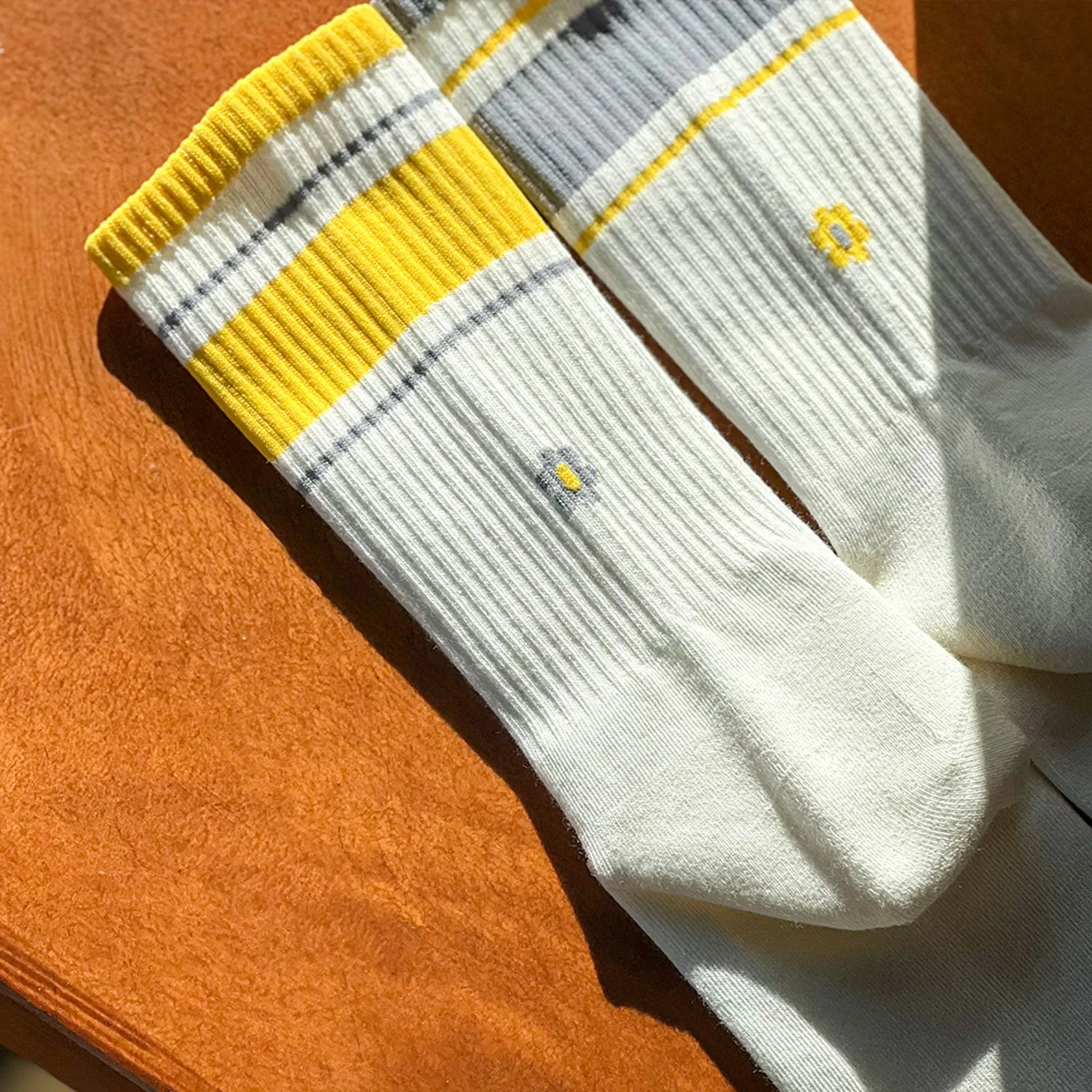 Men's Mismatched Vintage Stripe Socks - Yellow, Gray, & White