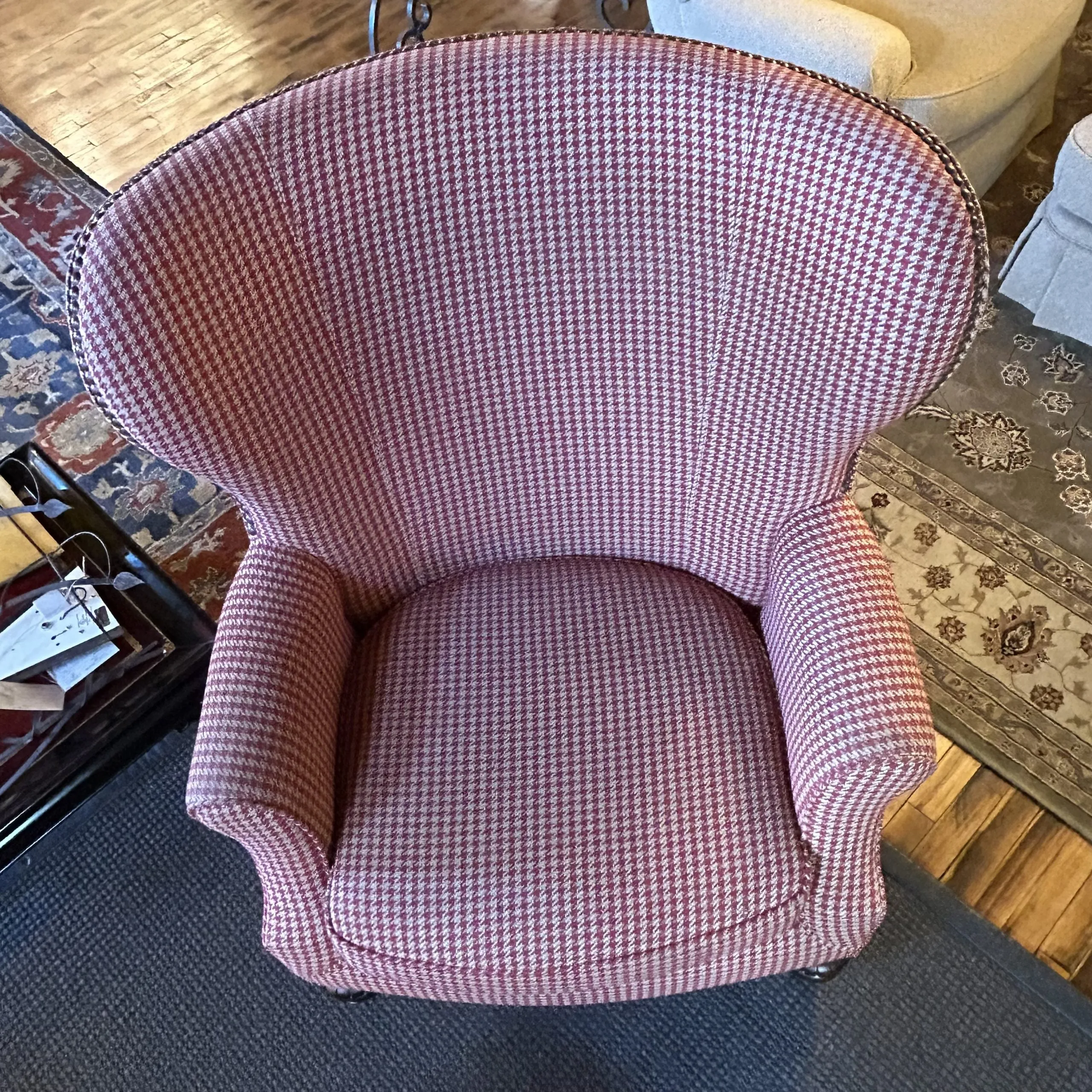 Thomasville Red & Cream Houndstooth High-back Wing Chair